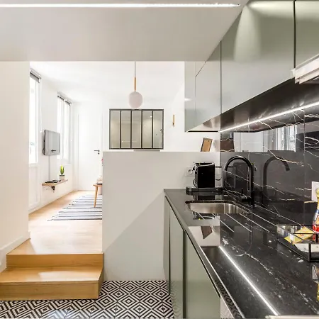 Elegance & Design Center * Paris