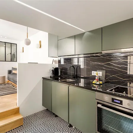 Elegance & Design Center Paryż