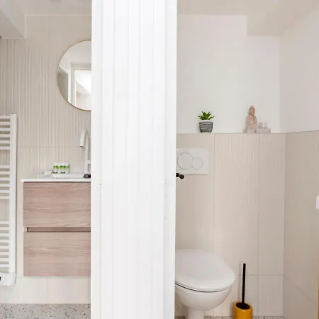 Apartament Elegance & Design Center *